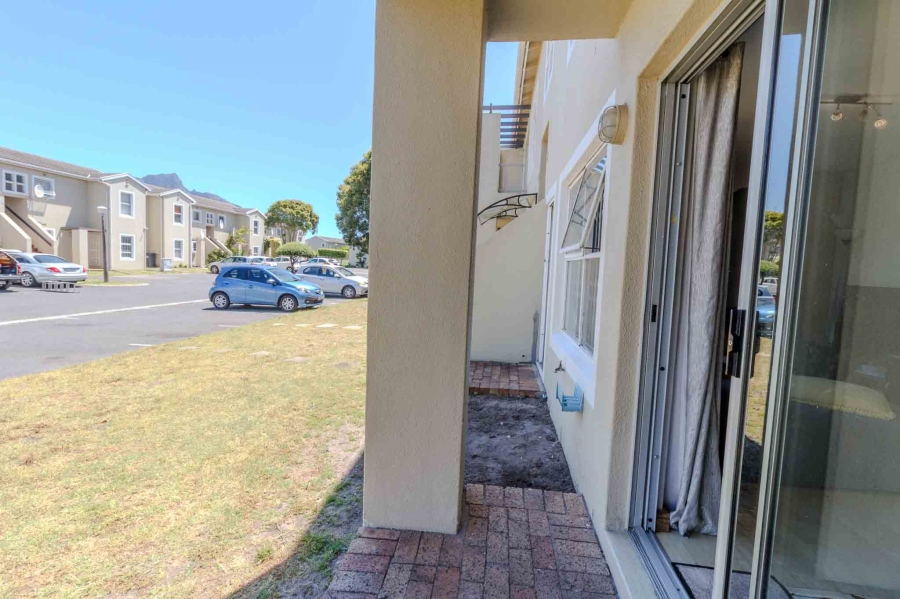 2 Bedroom Property for Sale in Kenilworth Western Cape